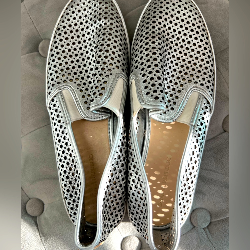 Banana Republic Silver Perforated Slip On Tennis - Size 9.5